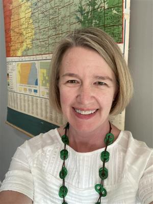 Mandy Shultz smiling